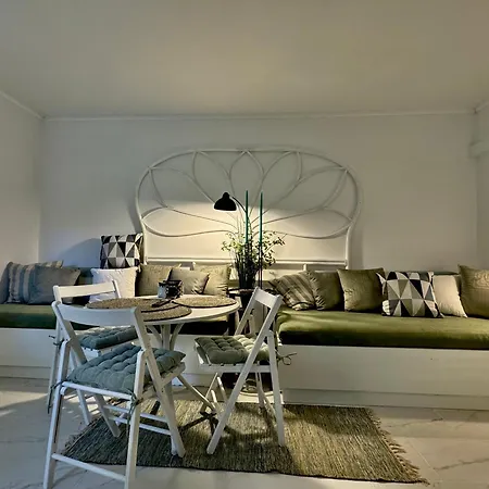 Vila Gardenhouse Rafína Exteriér fotografie
